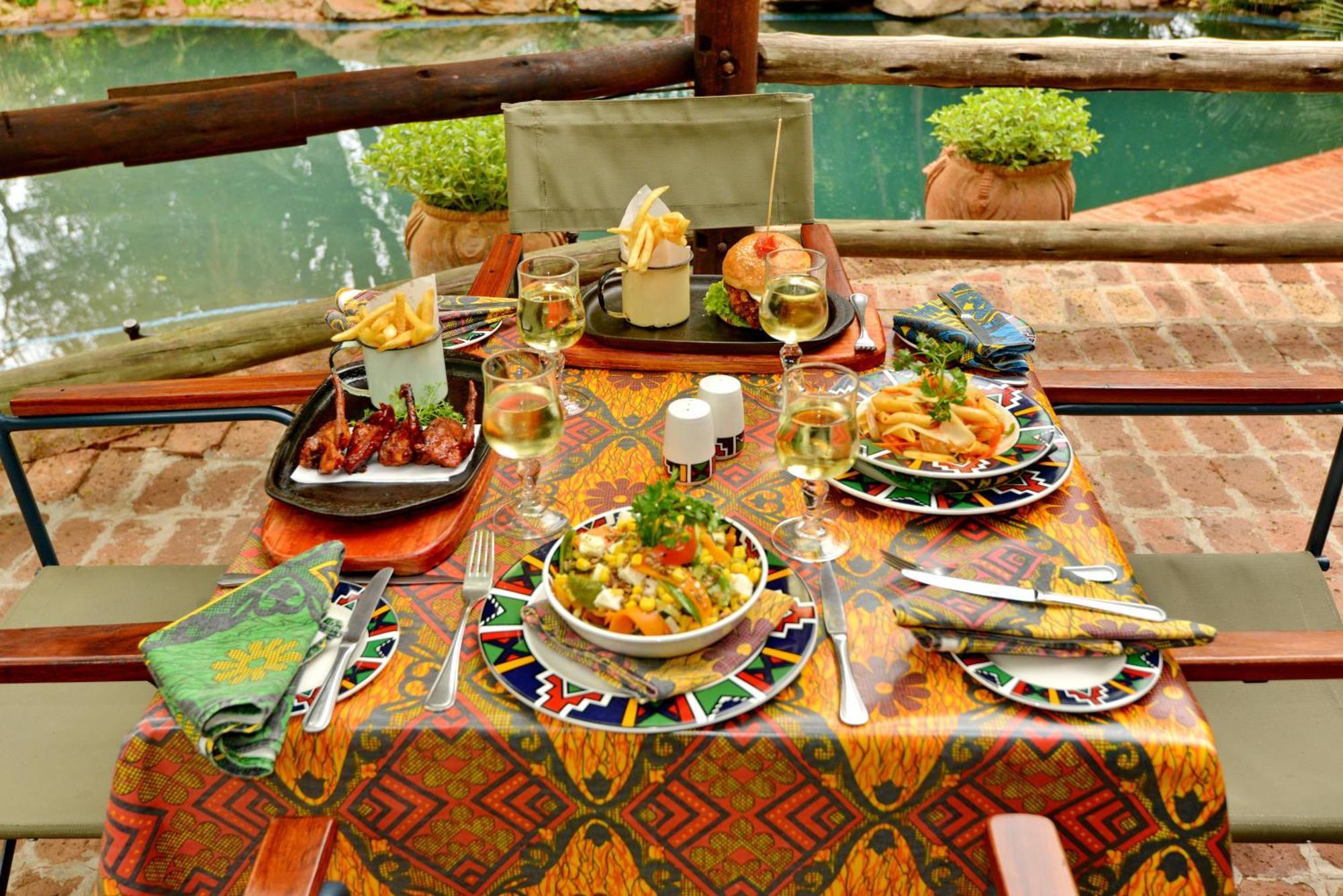Lokuthula Lodges Victoria Falls Exterior foto